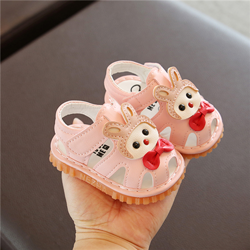 Bán Sandal tập đi có kèn mặt thỏ con (1-3T)