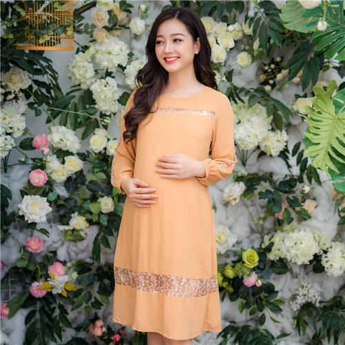 Bán Đầm bầu vải tằm tay dài phối ren Emum (màu da)
