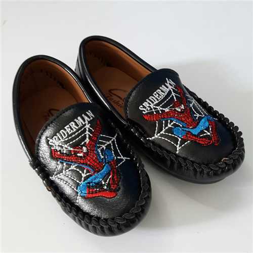 Bán Giày bé trai khâu viền Spiderman (2-4T)