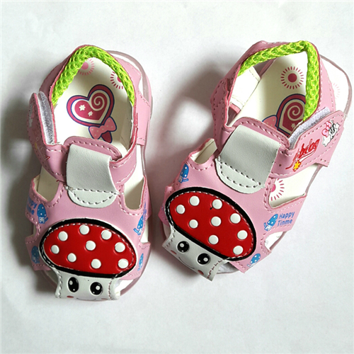 Bán Sandal bé gái mũi rọ đính nấm (9-36M)