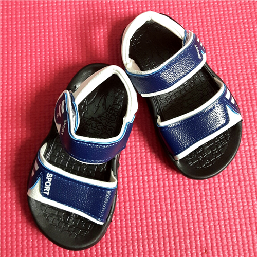 Bán Dép sandal bé trai quai in chữ Sport (1-3T)