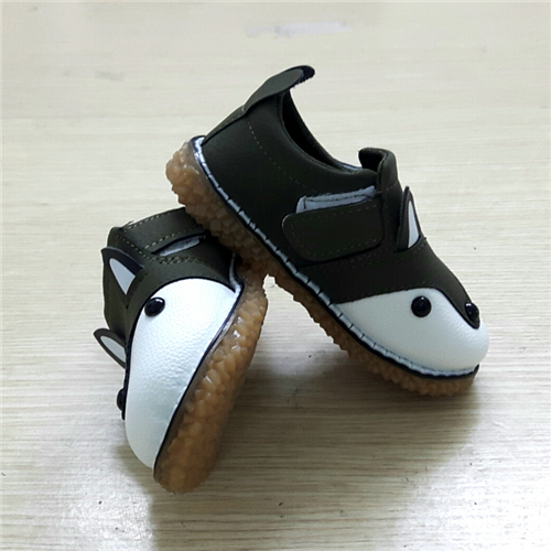 Bán Giày thể thao A3016 in hình chú cáo (1-3T)