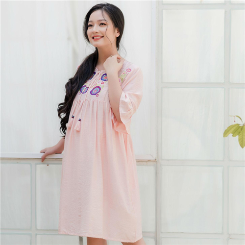Bán Đầm bầu thêu đô trước tay bèo phối ren cam Emum