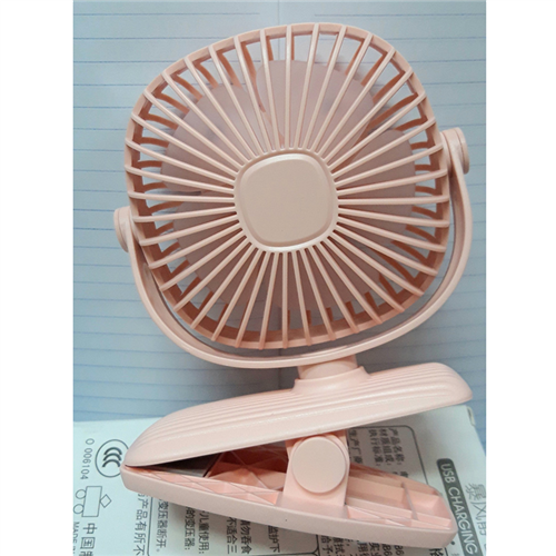 Bán Đồ chơi quạt mini tích điện có kẹp DD 5561