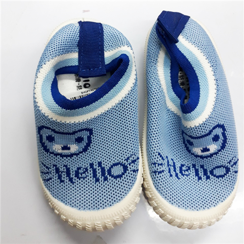 Bán Giày chun lười in chữ Hello (1-4T)