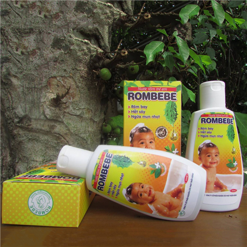 Bán Nước tắm trẻ em Rombebe 125ml
