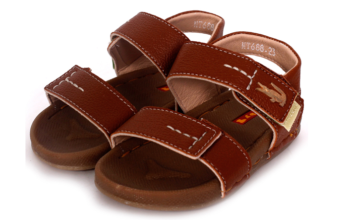 dep-sandal-be-trai-bt07005-1-5-tuoi