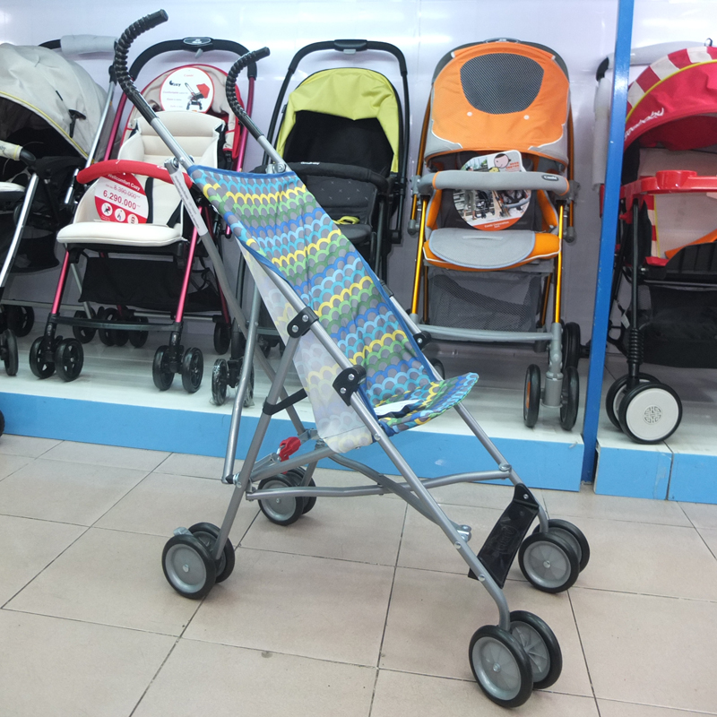 Xe đẩy siêu nhẹ Cosco
