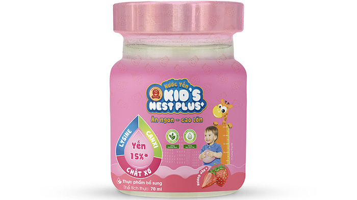 Nuoc yen Kid's Nest Plus+ huong dau (Loc 6 lo)