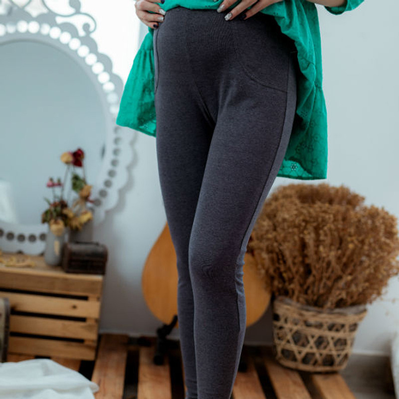 Quần bầu legging dài trơn đen Emum