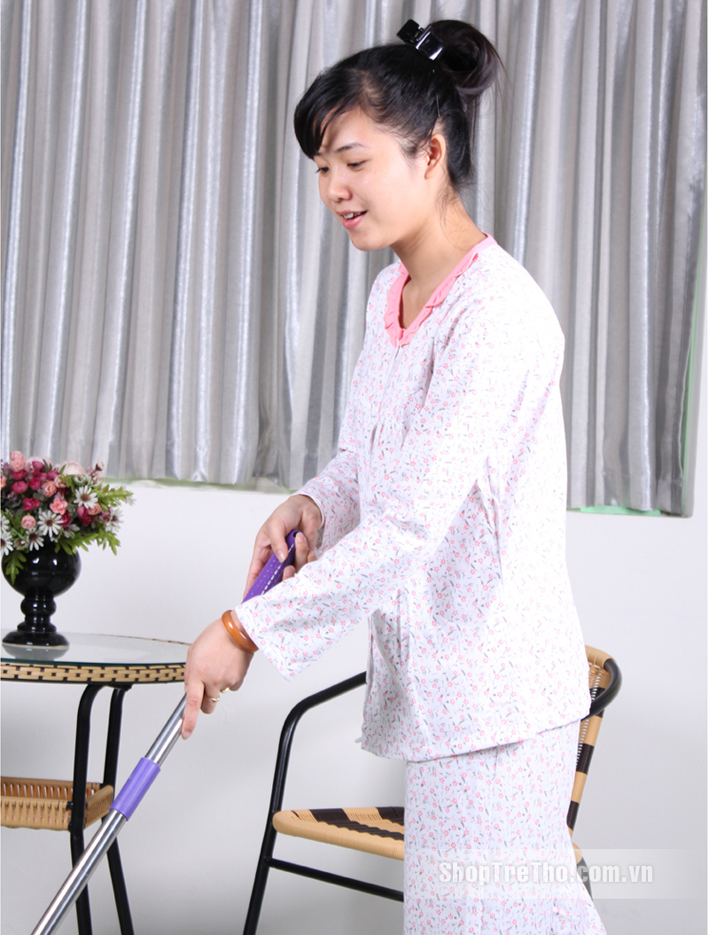 Bộ đồ sau sinh Circo cúc giữa