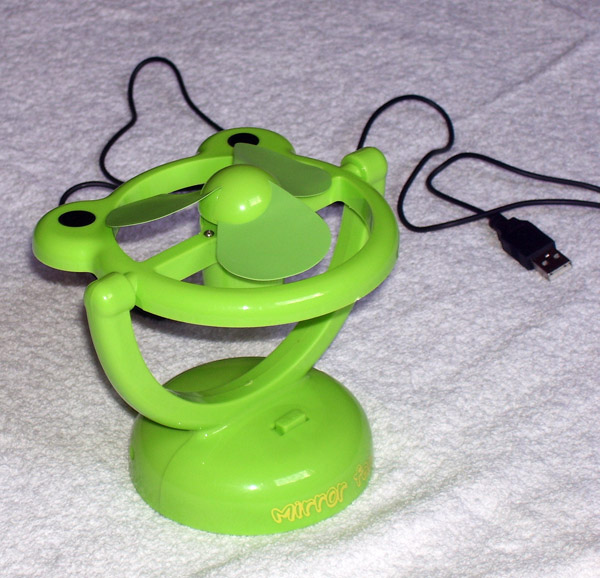 quat-tich-dien-mini