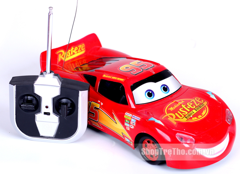 xe-o-to-dieu-khien-tu-xa-mcqueen