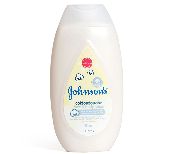 Sữa dưỡng thể dịu nhé Johnson's Cotton Touch