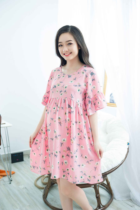 Đầm bầu xếp li dây đan in hoa Emum