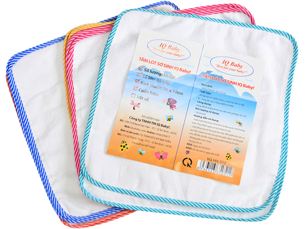 Tấm lót sơ sinh IQ Baby 30x30cm (bịch)