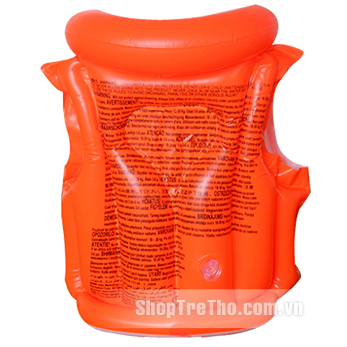 Đằng sau chiếc áo phao đỏ intex