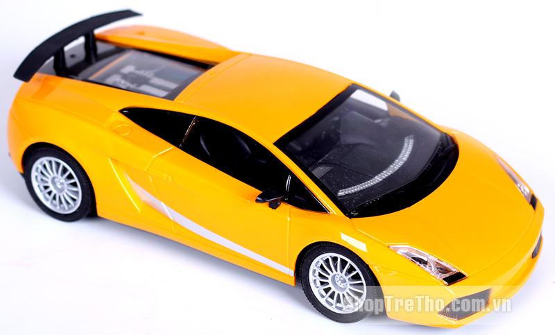 xe-o-to-dieu-khien-tu-xa-porsche-2013