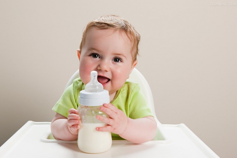 Sữa bột HiPP Combiotic số 2