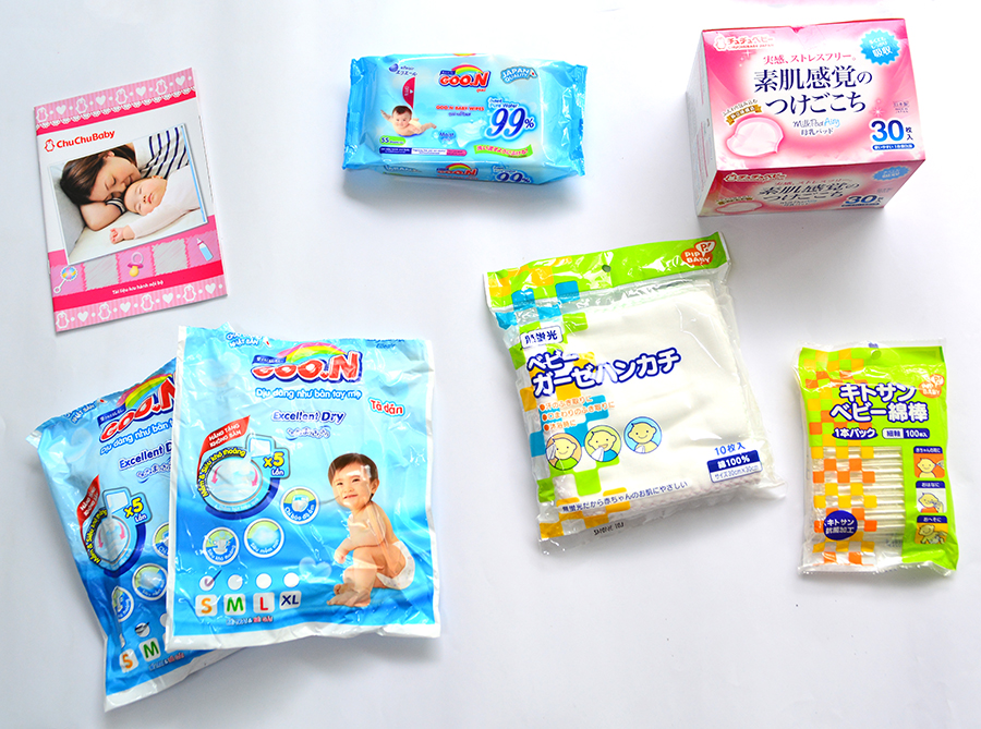 Combo thấm sữa 30 cái, khăn Pip B018