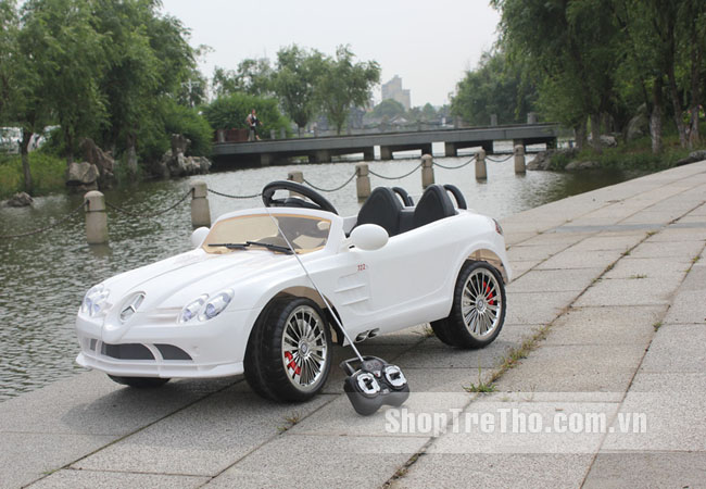 Ô tô điện trẻ em Mercedes Benz - SLR 722S