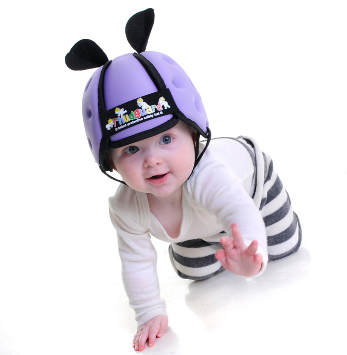 mu-cho-be-tap-di-safety-baby-hong