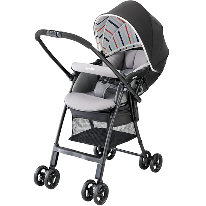 Xe đẩy trẻ em Aprica Karoon Air