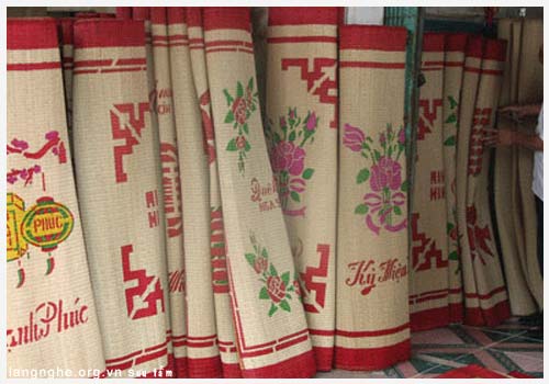 Chiếu cói Nga Sơn L1 40 x 60cm cho bé
