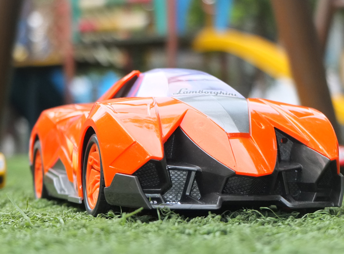 Xe ô tô điều khiển từ xa Lamborghini 68-2605