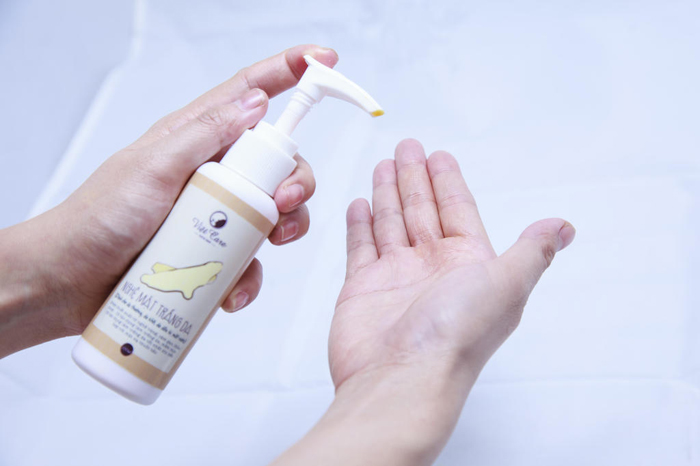 Nghệ mặt trắng da Vietcare