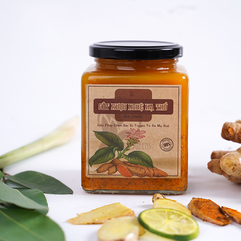 Rượu nghệ vàng hạ thổ thuốc Bắc NatuQueens 500ml