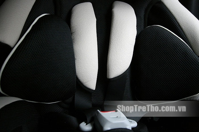 Ghế ngồi ô tô Joytrip màu đen - Combi