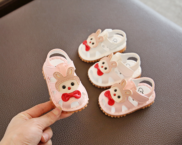 Sandal tập đi có kèn mặt thỏ con (1-3T)