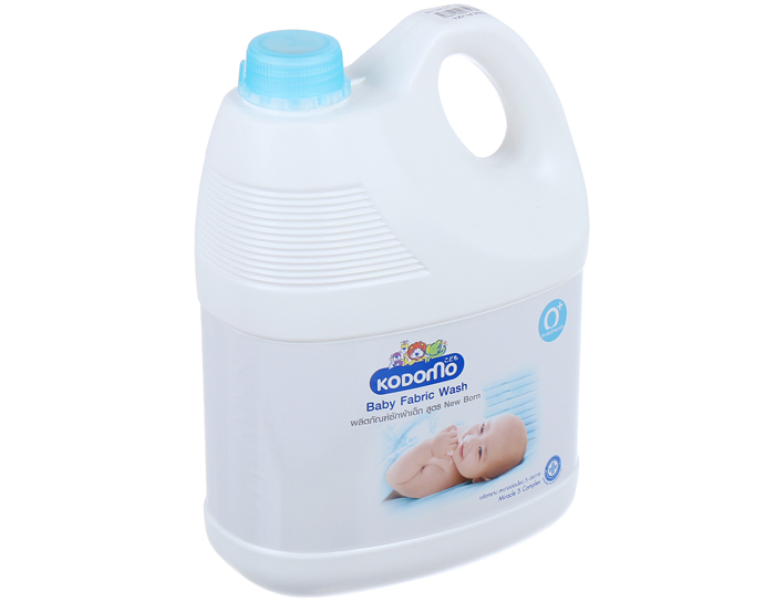 dung-dich-giat-tay-kodomo-3l