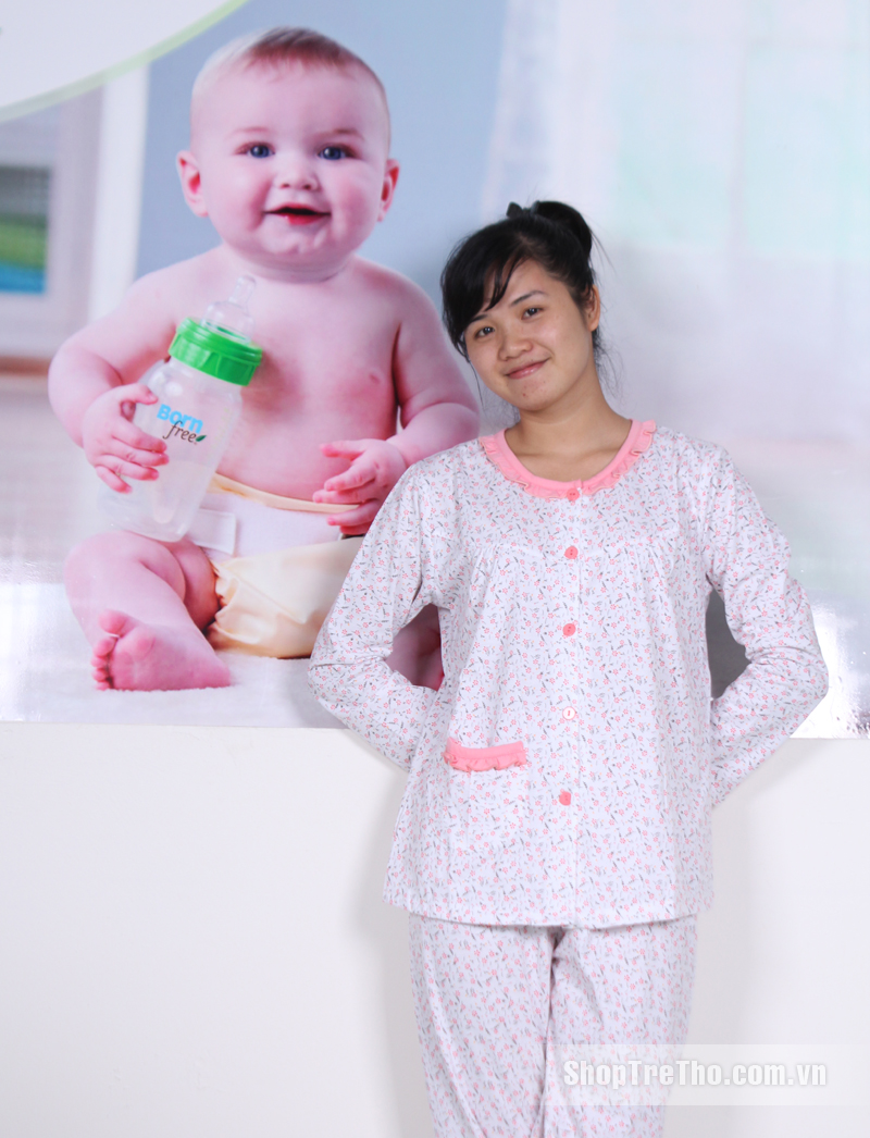 Bộ đồ sau sinh Circo cúc giữa
