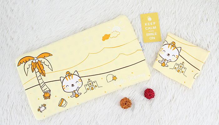 Gối cao su Dokma Baby DS026 kèm 1 vỏ gối (nhiều màu)