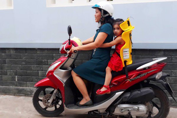 Ghế ngồi lắp sau xe máy Beesmart X2