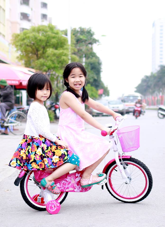 xe-dap-kem-tui-treo-thoi-trang-vicky-love