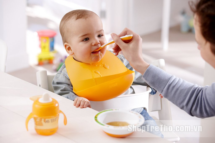 Yếm ăn nhựa dẻo Avent