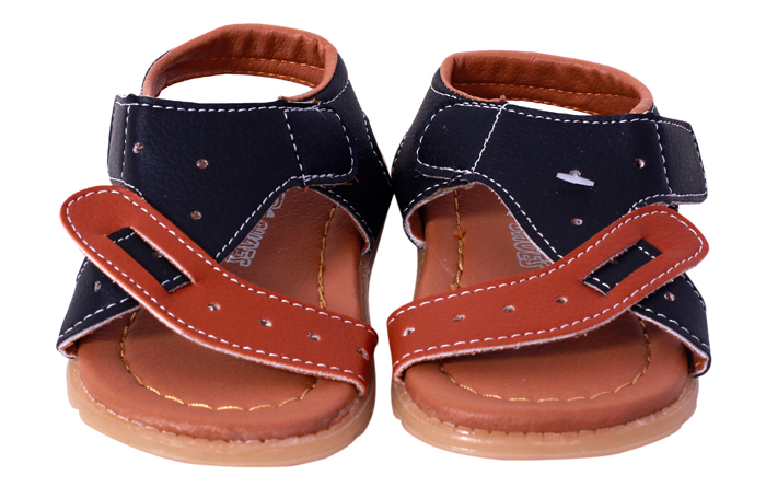 dep-sandal-tre-em-GD066