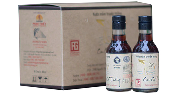 Hộp 8 chai nước mắm nhĩ Con Cò Trắng 40 độ đạm 60ml