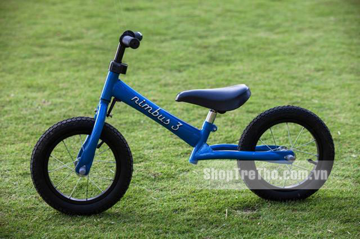 Xe cân bằng Nimbus 3 