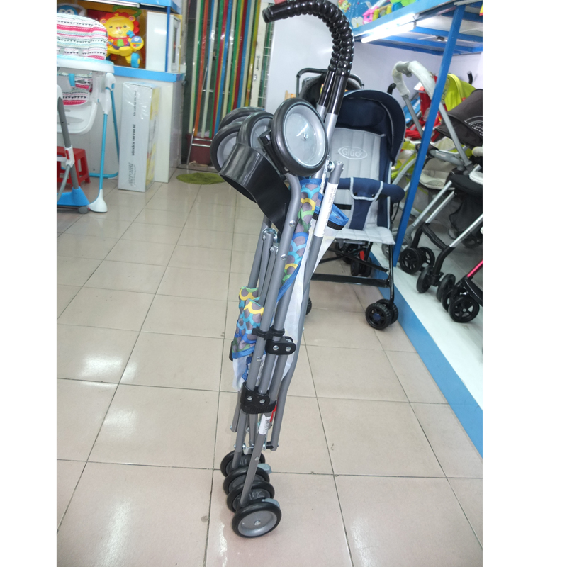 Xe đẩy siêu nhẹ Cosco