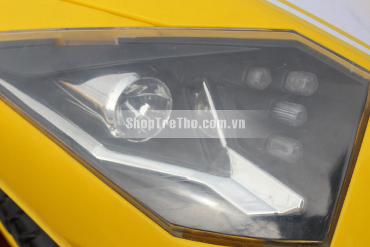 Ô tô điện trẻ em Ferrari màu vàng - WXE 8188