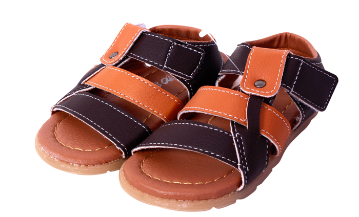 dep-sandal-tre-em-GD066