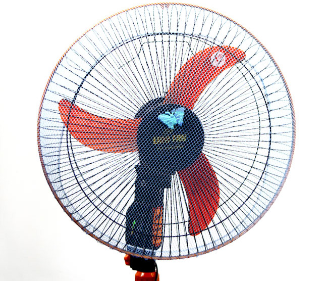 Lưới bọc quạt an toàn cho bé