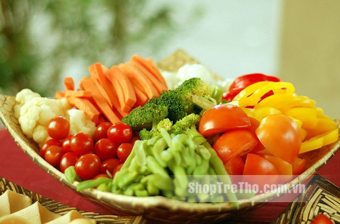 dinh dưỡng đóng lọ HiPP thịt gà, cơm nhuyễn và rau tổng hợp