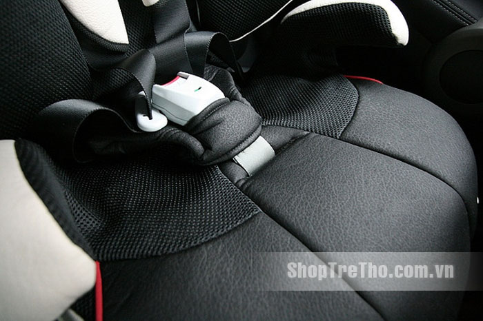 Ghế ngồi ô tô Joytrip màu đen - Combi