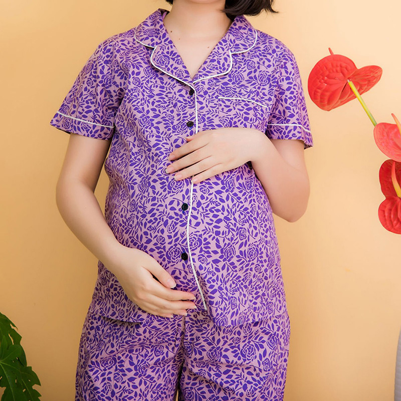 Bộ bầu pyjama lụa tay ngắn quần dài tím Emum