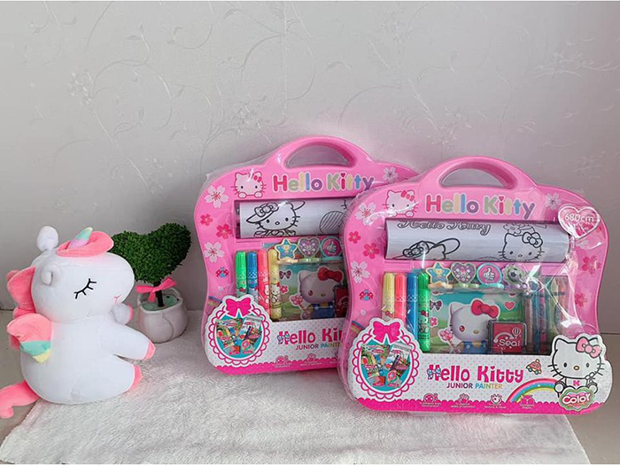 Bộ tranh tô màu Hello Kitty (3+)